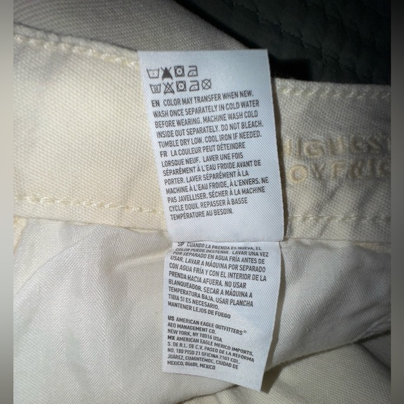 American Eagle Highest Rise 90s Boyfriend Shorts w embroidered flowers Size 18 - Picture 12 of 13